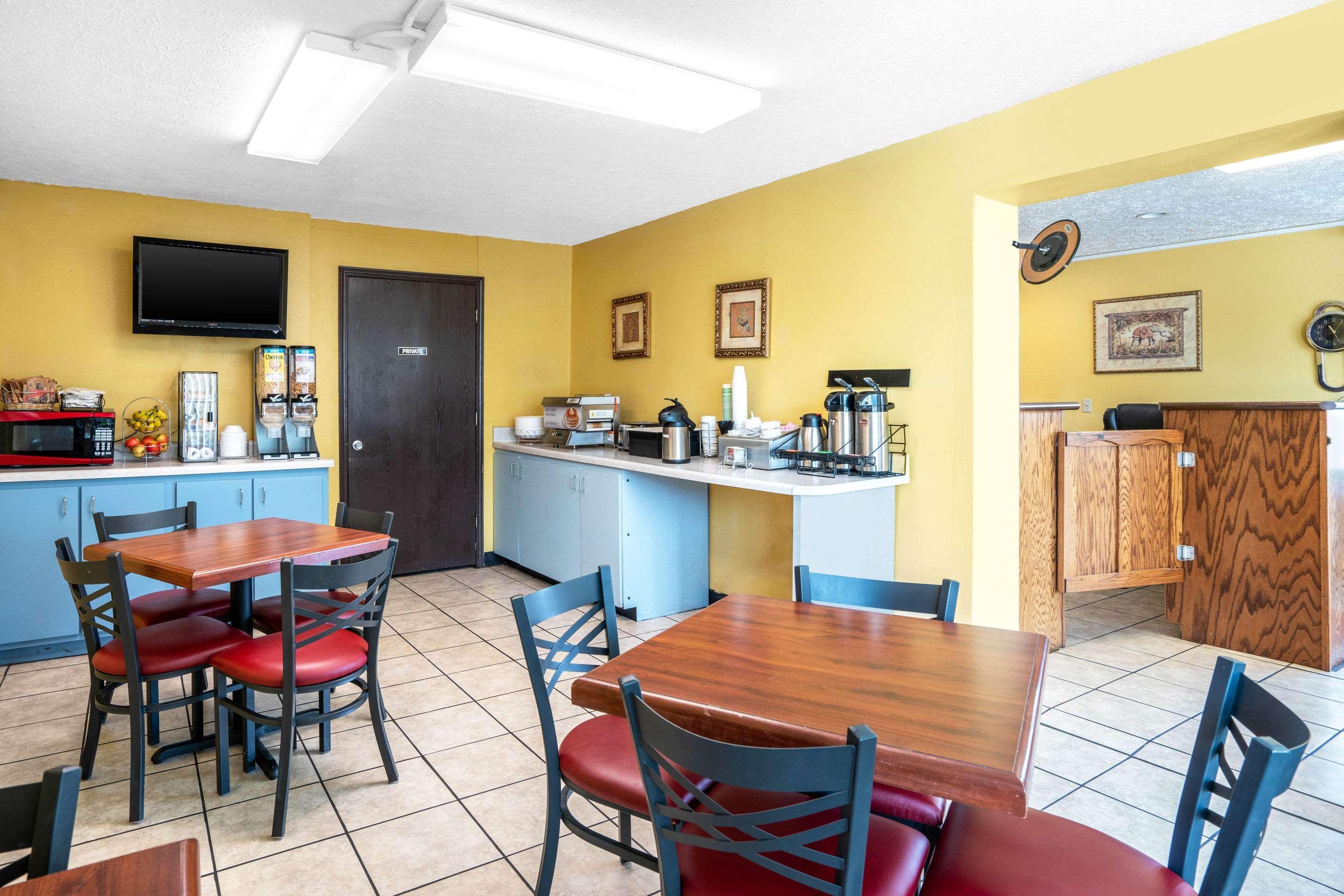 Econo Lodge Near Missouri University Of Science And Technology Rolla Extérieur photo