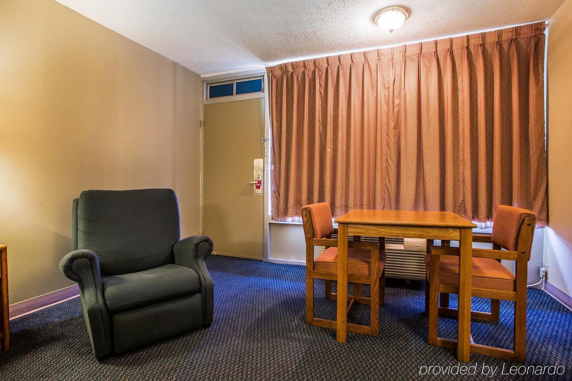 Econo Lodge Near Missouri University Of Science And Technology Rolla Extérieur photo
