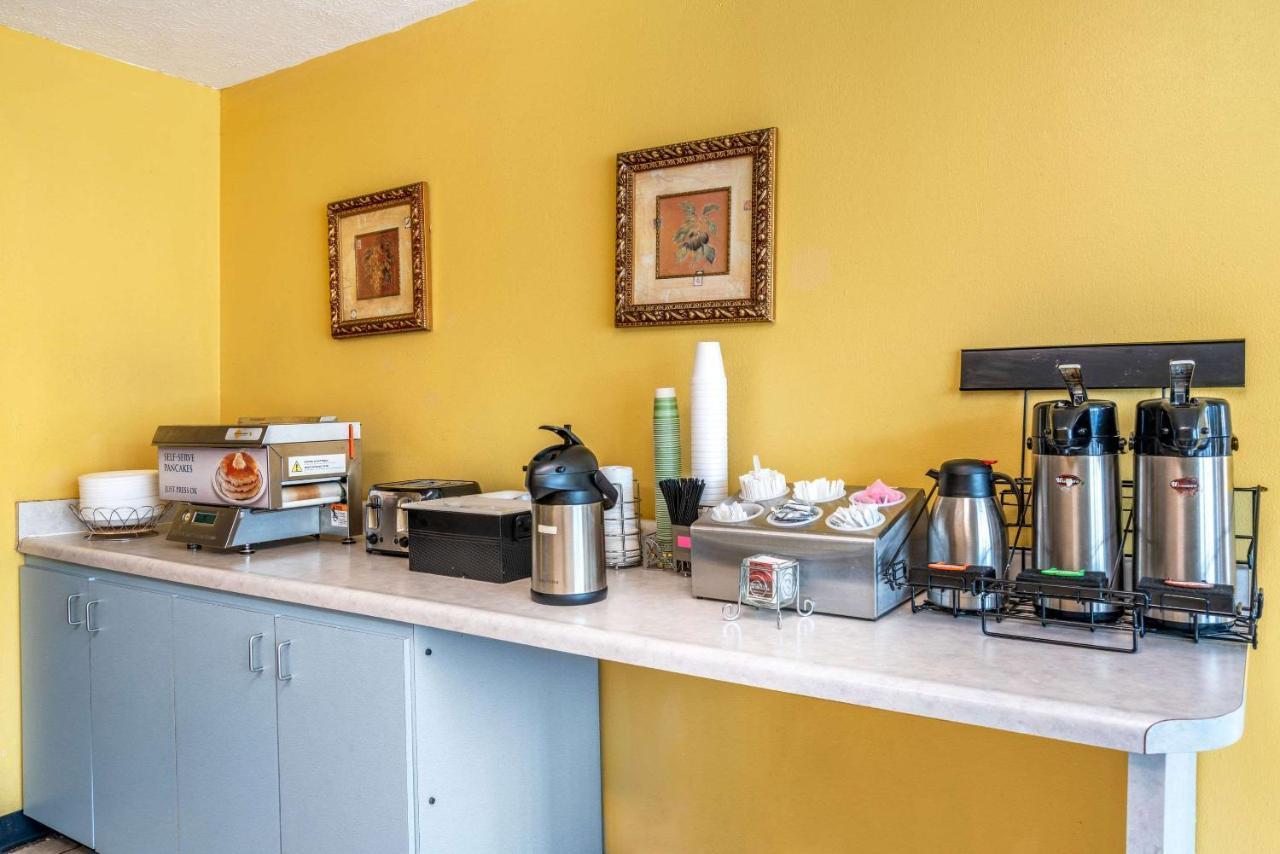 Econo Lodge Near Missouri University Of Science And Technology Rolla Extérieur photo